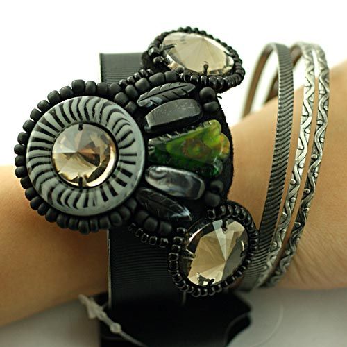 d6656 Wide Tibet Silver Style Gems Beads Button Bangle  