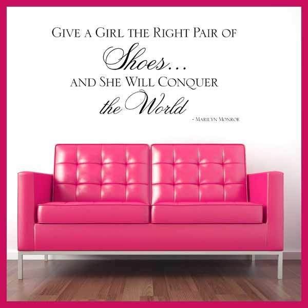 GIVE A GIRL   MARILYN MONROE   Wall Quote Sticker **  